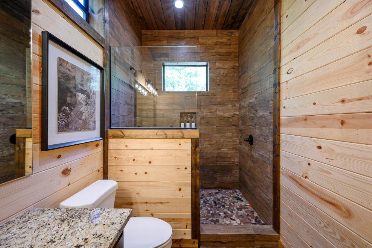 فيلا Bright Modern Luxury - Broken Bow Dream Retreat المظهر الخارجي الصورة