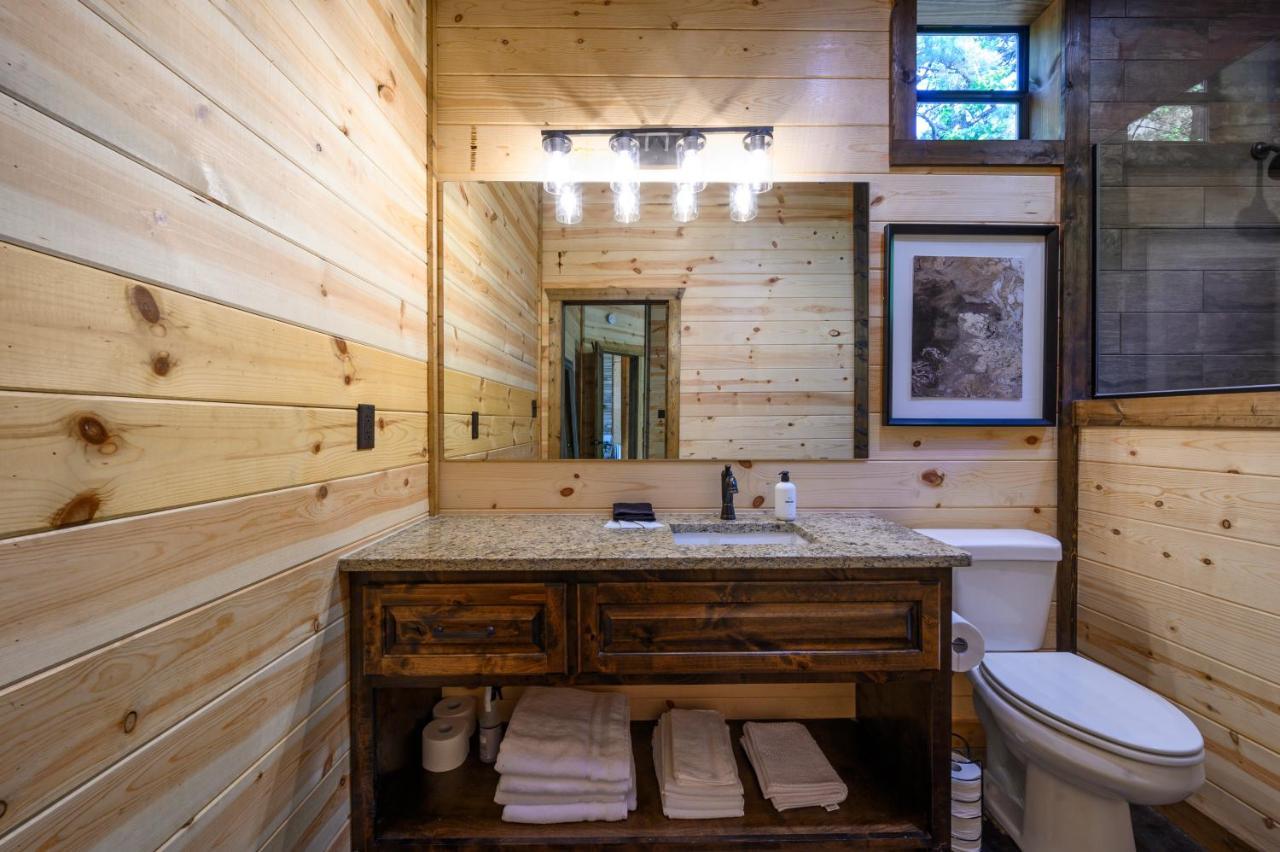 فيلا Bright Modern Luxury - Broken Bow Dream Retreat المظهر الخارجي الصورة
