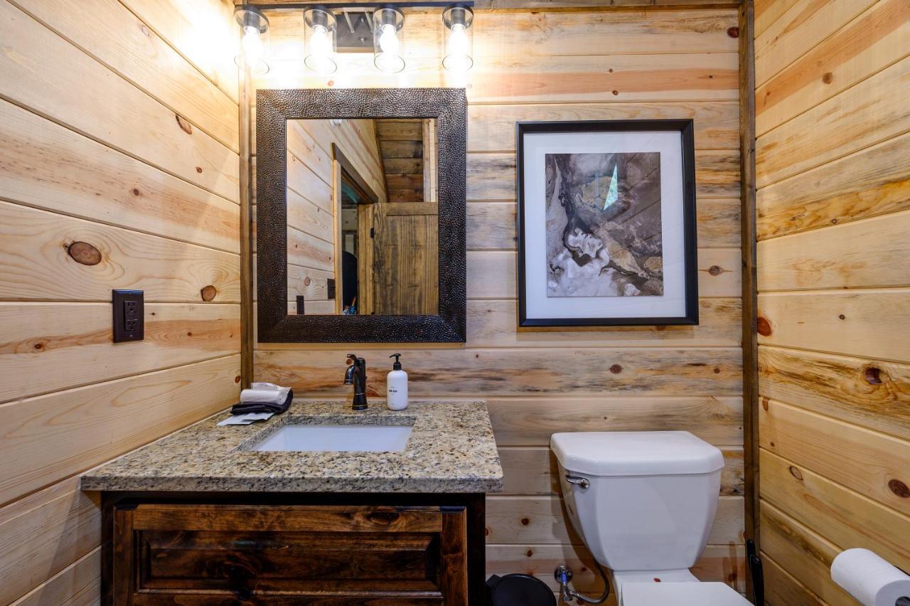 فيلا Bright Modern Luxury - Broken Bow Dream Retreat المظهر الخارجي الصورة