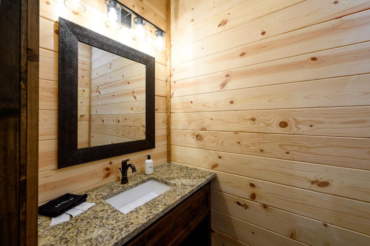 فيلا Bright Modern Luxury - Broken Bow Dream Retreat المظهر الخارجي الصورة